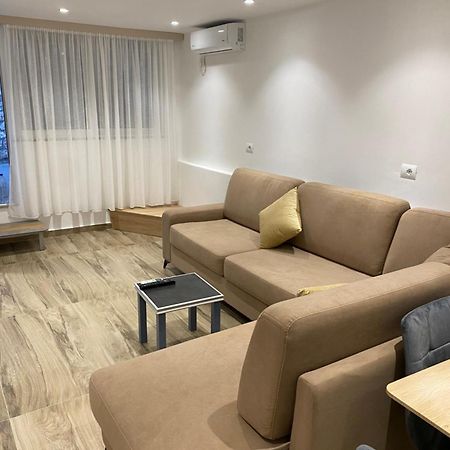 Apartaments Rraku Sarande Exterior photo
