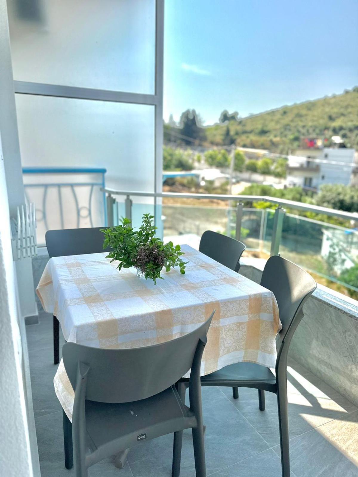 Apartaments Rraku Sarande Exterior photo