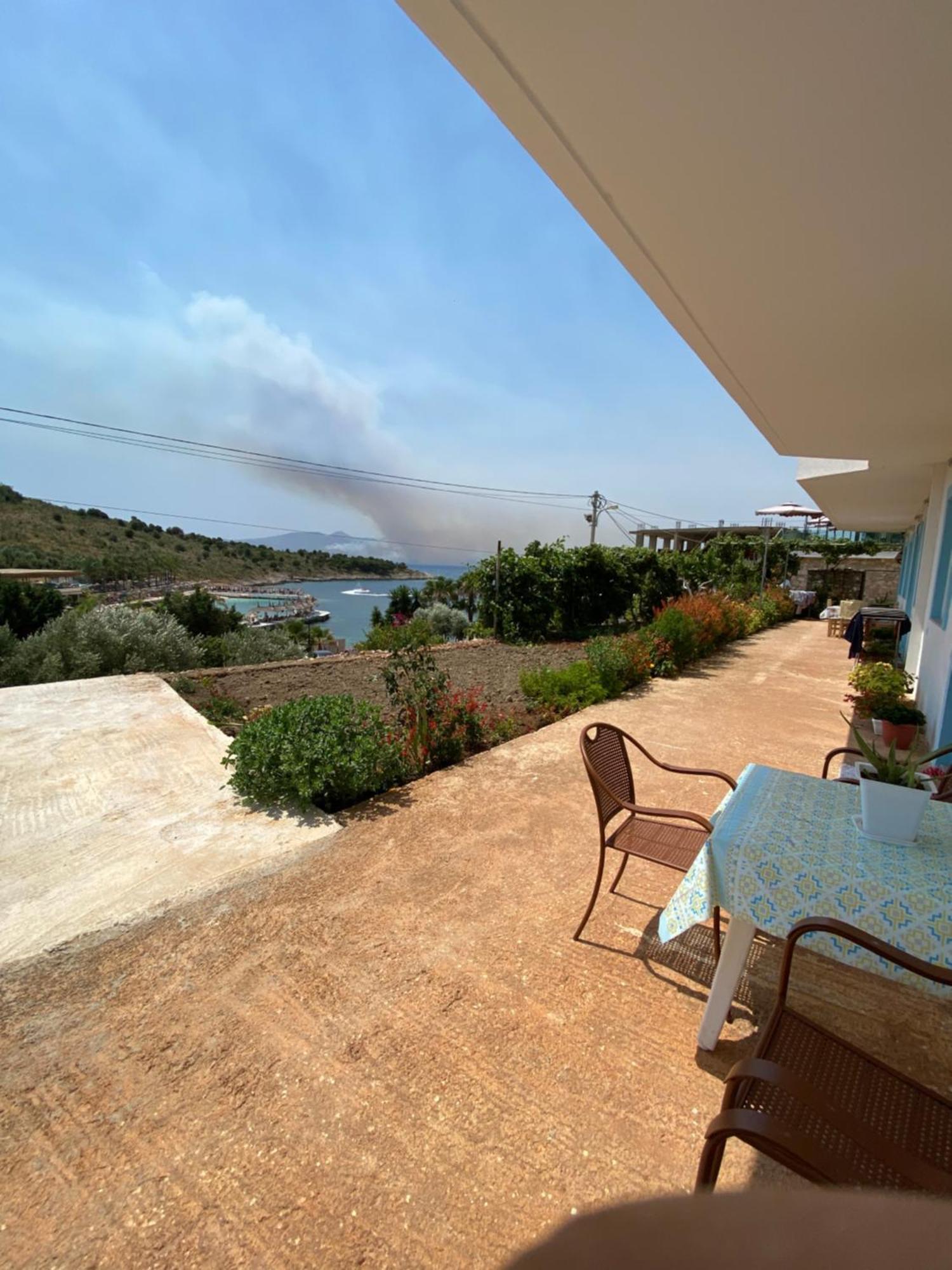 Apartaments Rraku Sarande Exterior photo