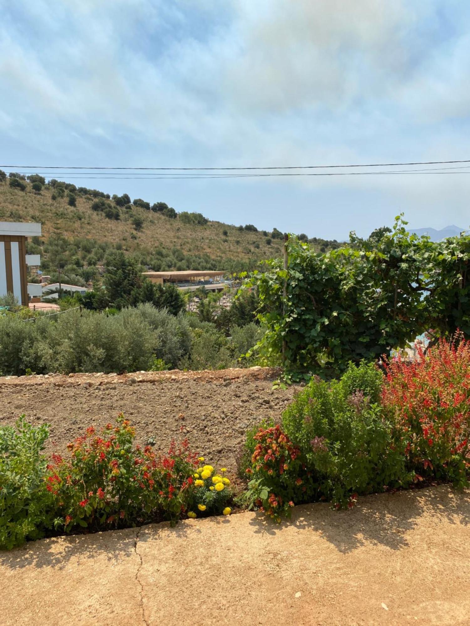 Apartaments Rraku Sarande Exterior photo