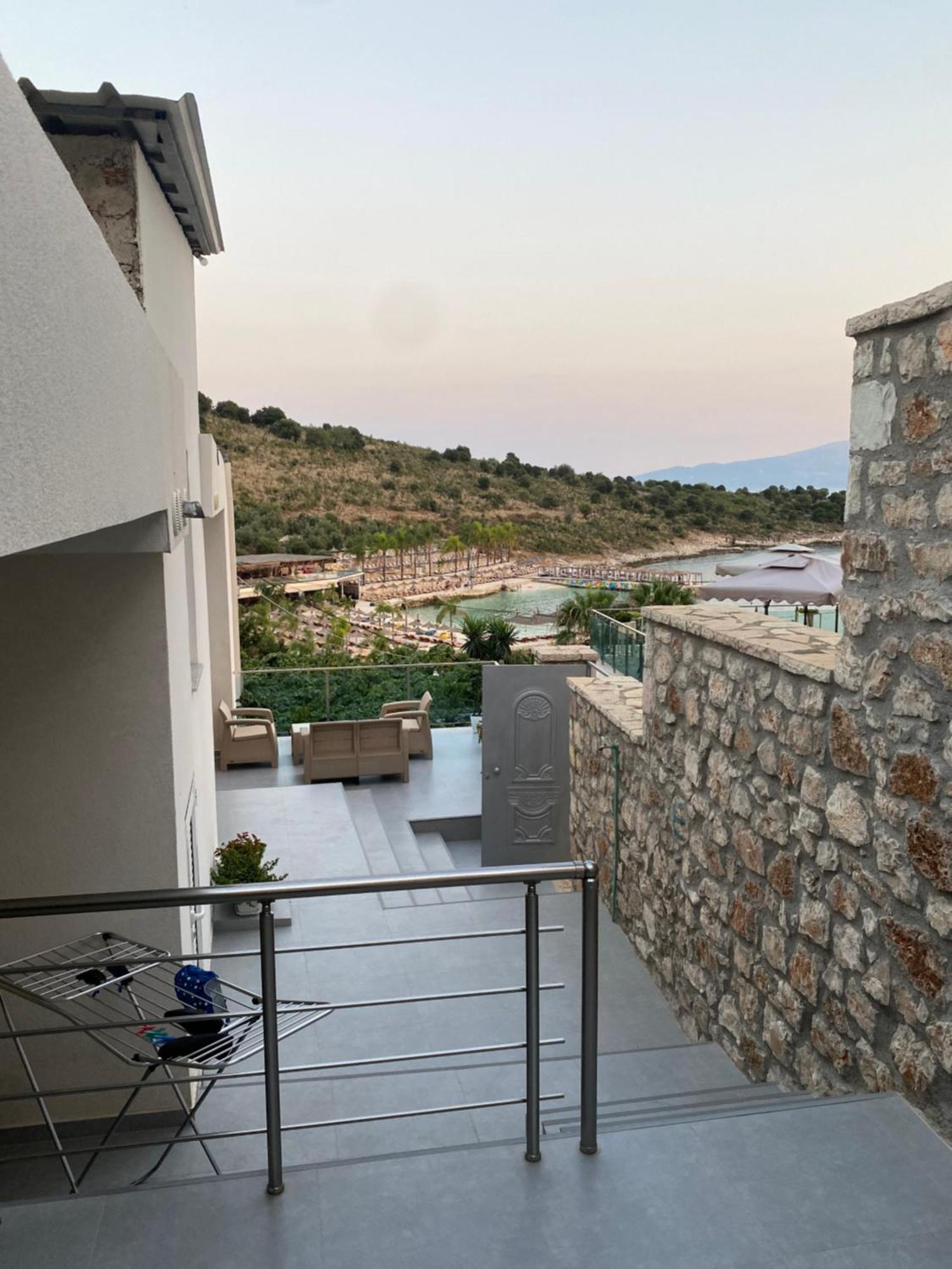 Apartaments Rraku Sarande Exterior photo