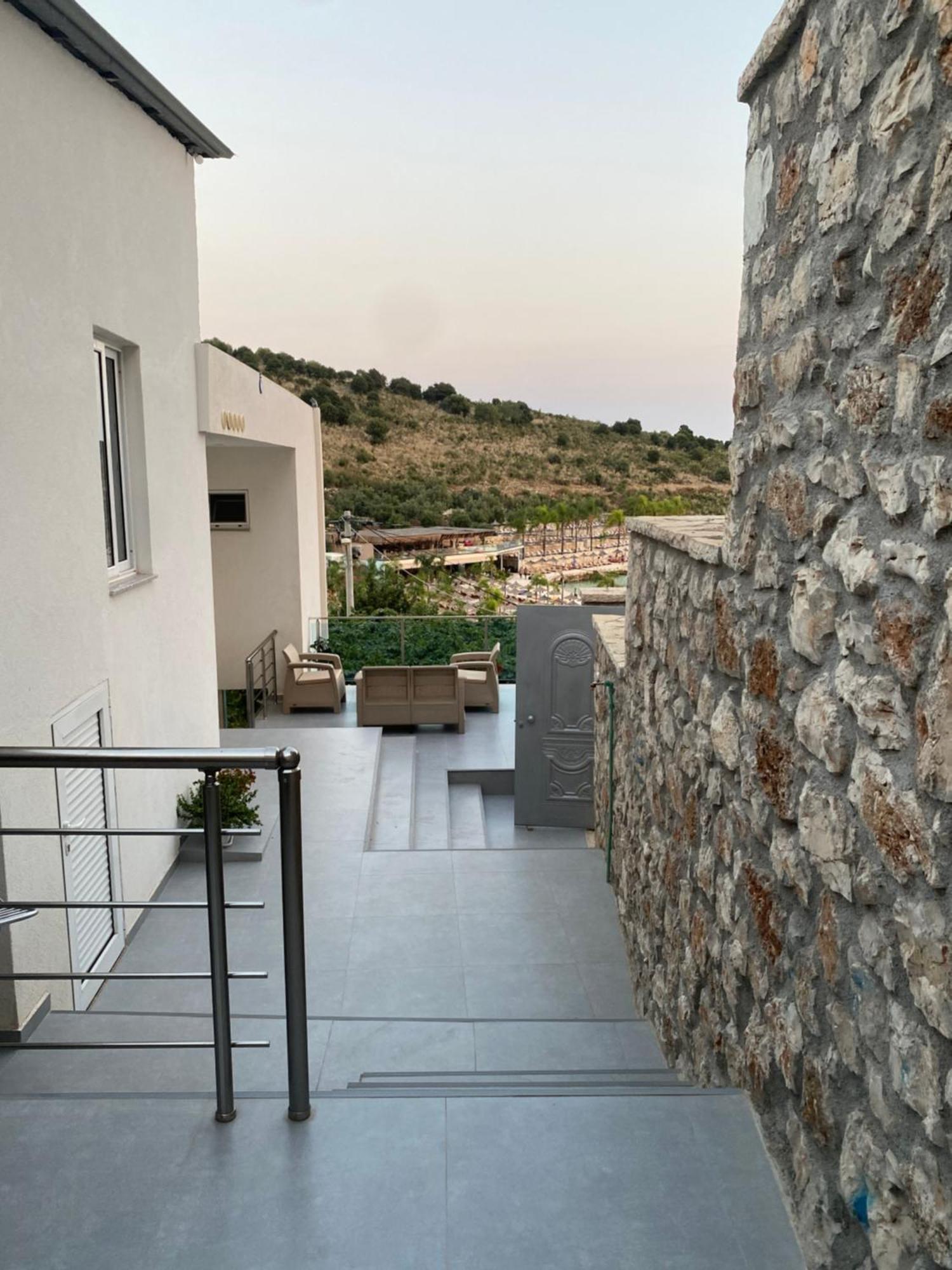 Apartaments Rraku Sarande Exterior photo
