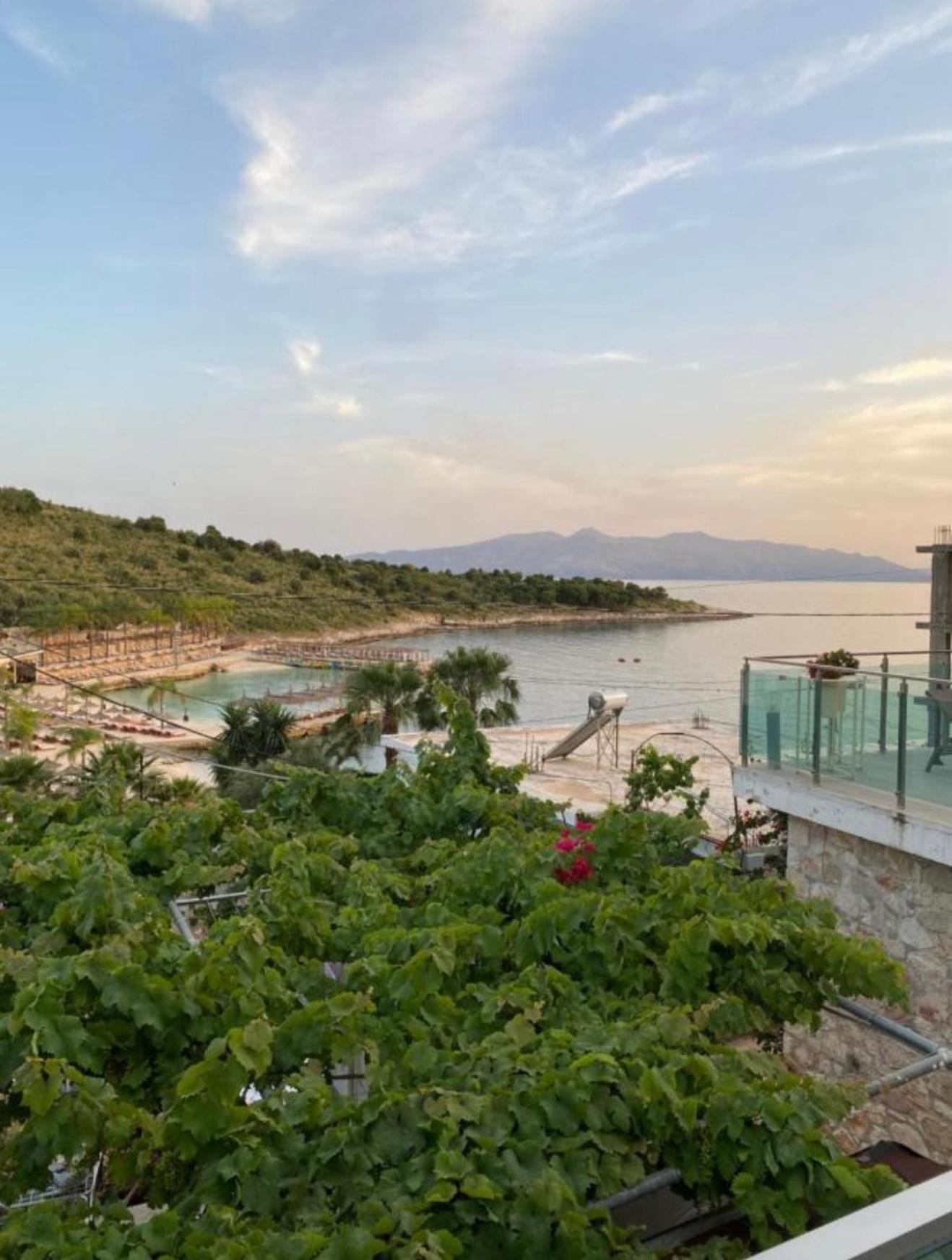 Apartaments Rraku Sarande Exterior photo